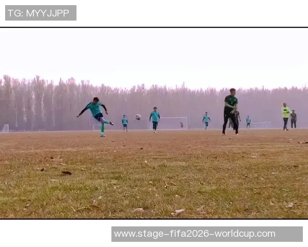 梦舟明星足球队精彩视频回顾展现团队精神与青春活力