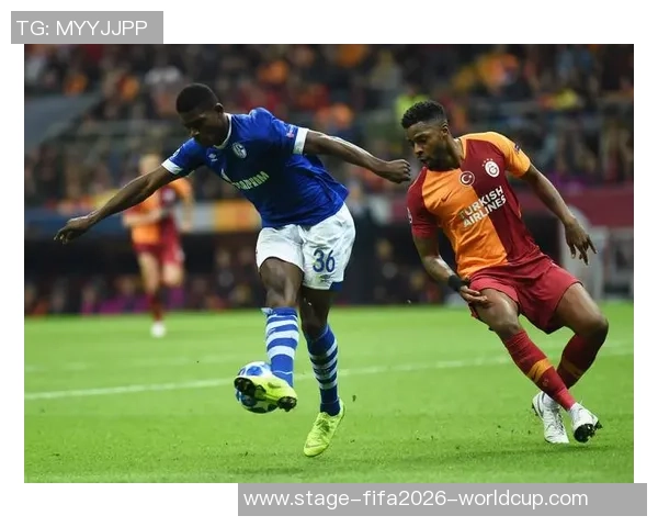 欧冠足球赛场上的两位杰出中场球员的精彩表现与战术分析