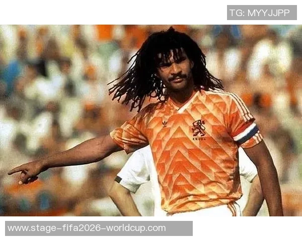 足球号码11的传奇故事与伟大球员的辉煌历程探讨 足球号码11的传奇故事与伟大球员的辉煌历程探讨