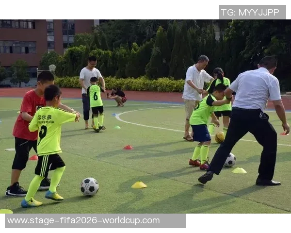 足球小子51的成长之路与梦想追逐的精彩瞬间