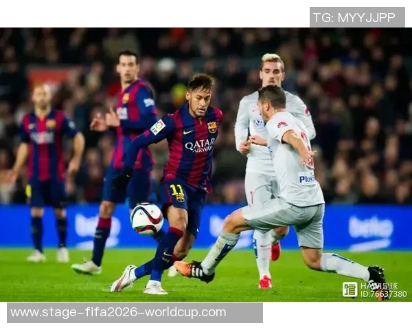 足球集体进攻战术的有效运用与团队配合技巧探讨